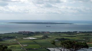 天文台から見た竹富島