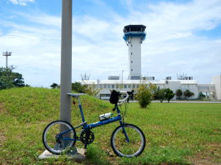 下地空港＆フライデー